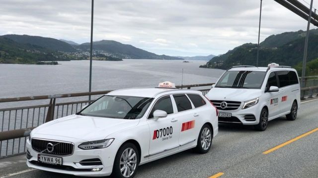 Osterøy Taxi, Biler, Foto